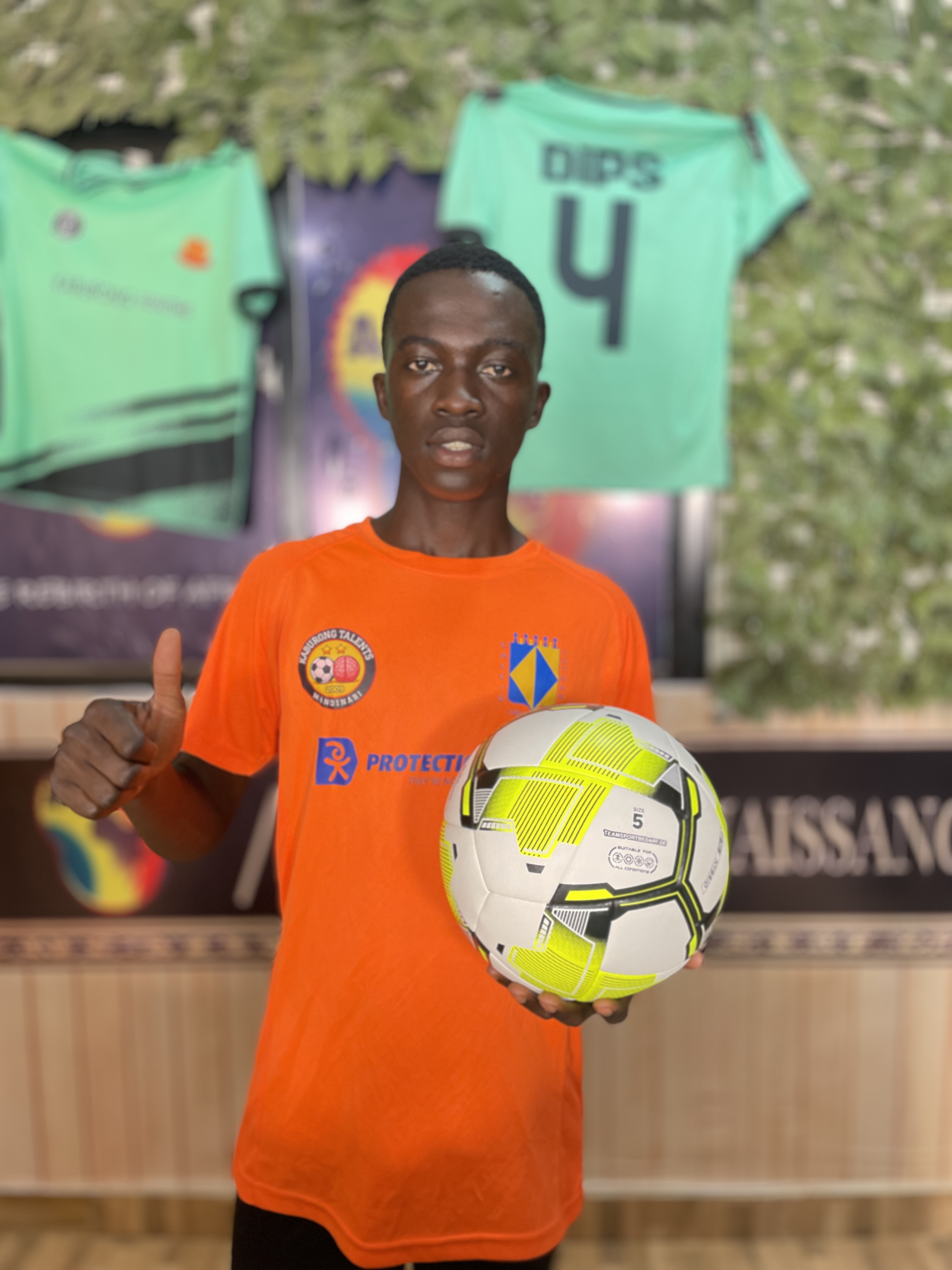 Bakary Bojang signs with Kaburong Scouting Agency